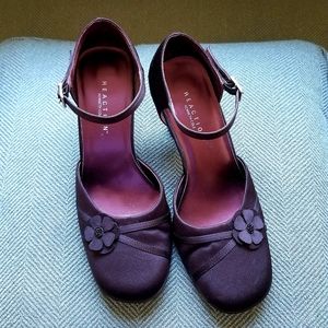 Kenneth Cole REACTION Mary Jane Heels